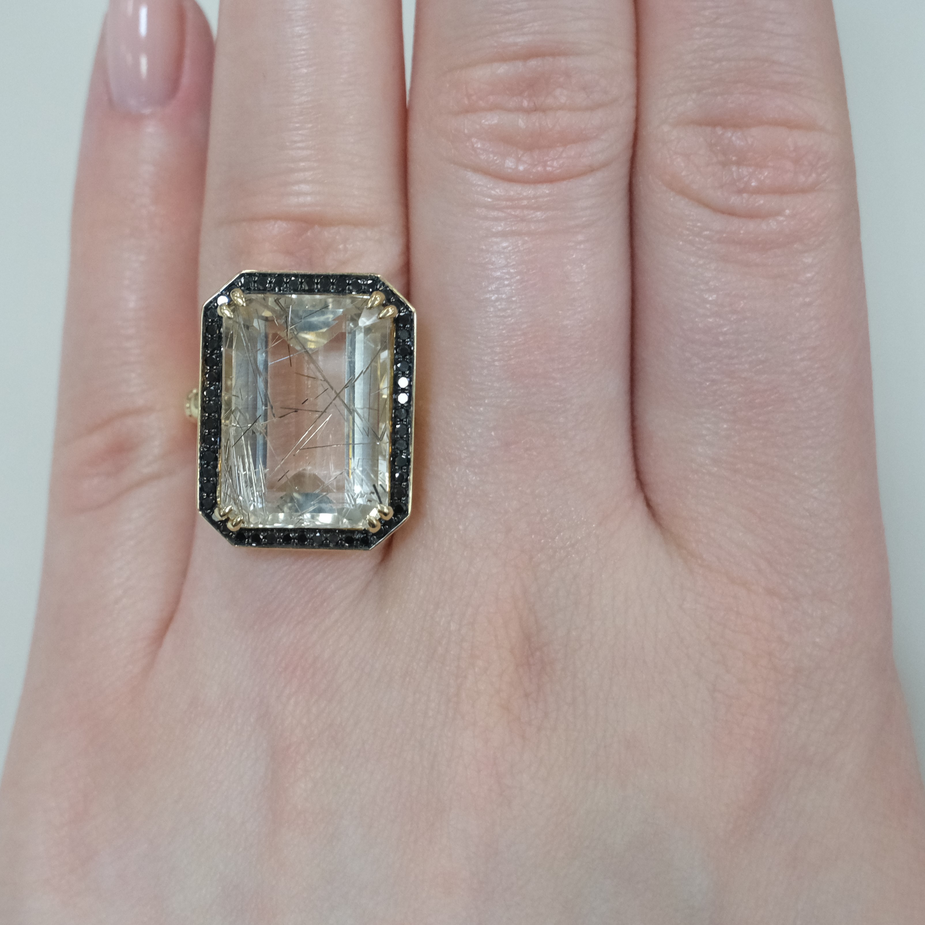 10319-000637 Кольцо (Au 585)